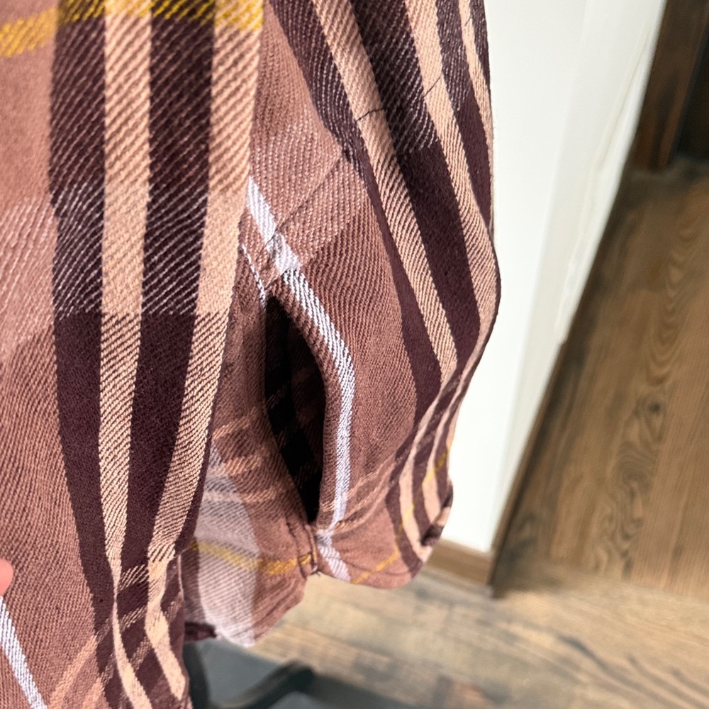 Carhartt Women’s Twill Loose Fit Plaid Shirt Jacket - Blackberry - Picture 5 of 10